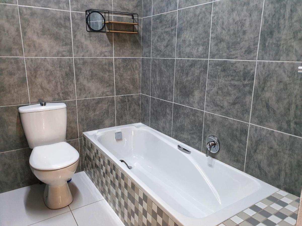 Gooderson Leisure Mountain View Cottages Self Catering And Timeshare Resort Дракенсберг-Гарден Экстерьер фото