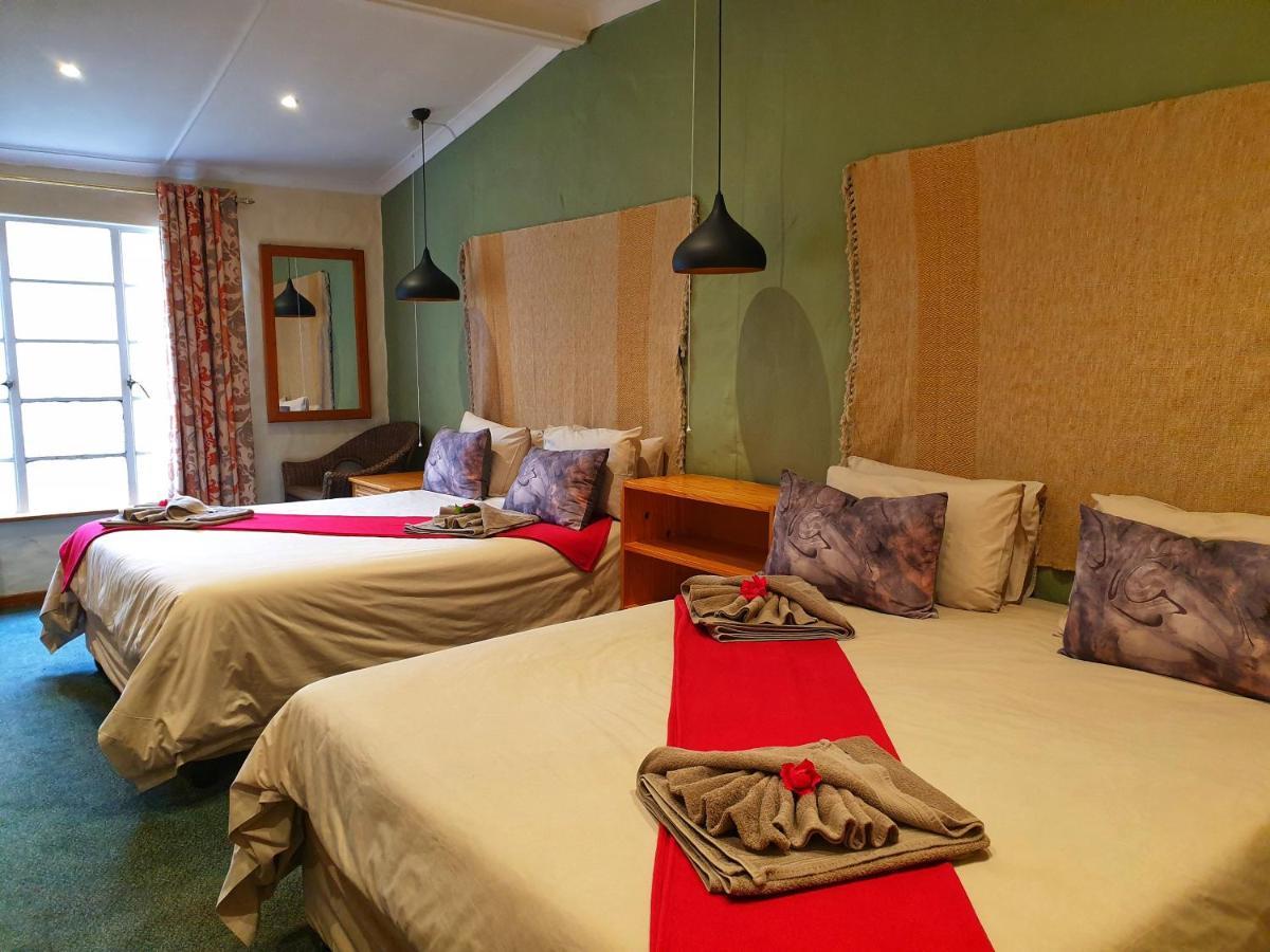 Gooderson Leisure Mountain View Cottages Self Catering And Timeshare Resort Дракенсберг-Гарден Экстерьер фото