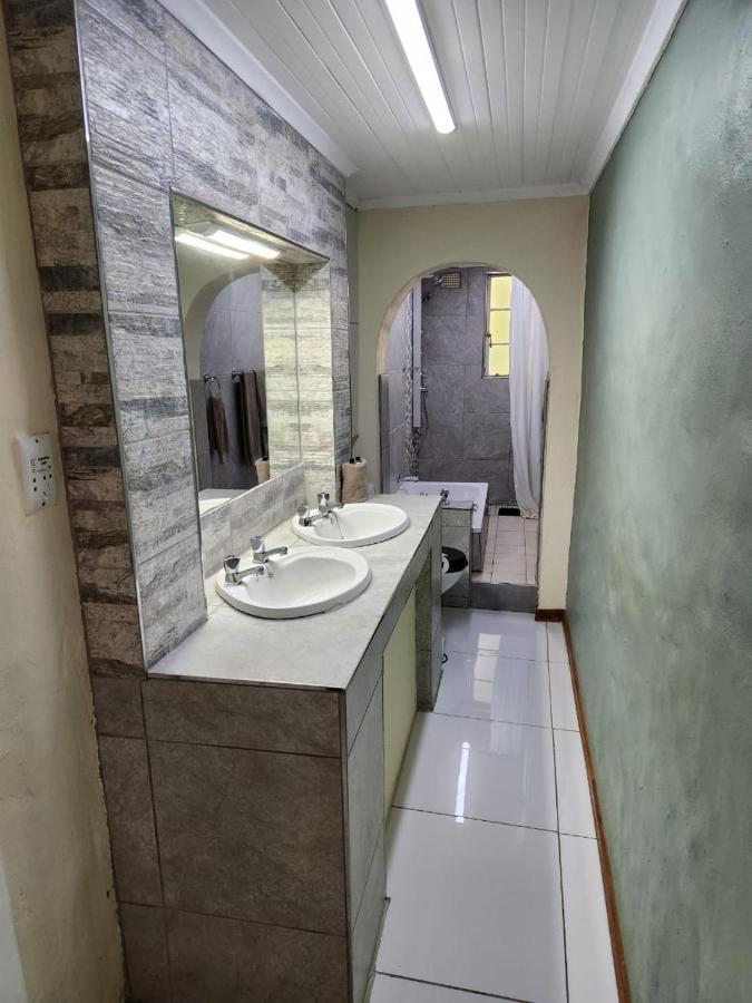 Gooderson Leisure Mountain View Cottages Self Catering And Timeshare Resort Дракенсберг-Гарден Экстерьер фото